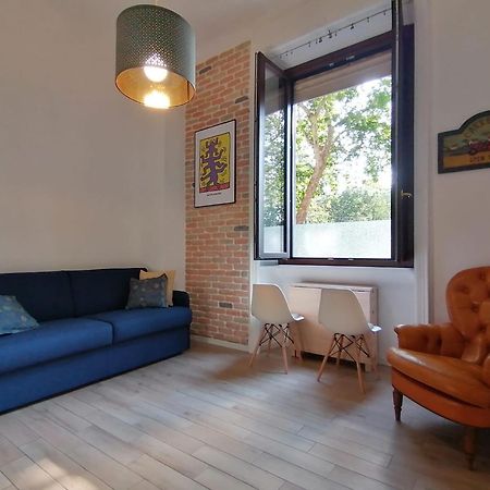 ミラノCasa Di Carolアパートメント エクステリア 写真